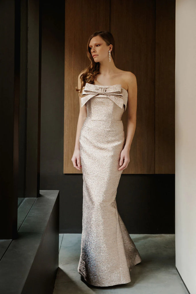catherine regehr evening dresses Sable Gown – Shop Cindy Halle Pittsburgh 49% Wool Fabric Tia Wine Leather Bubble Shoe Size (UK):7