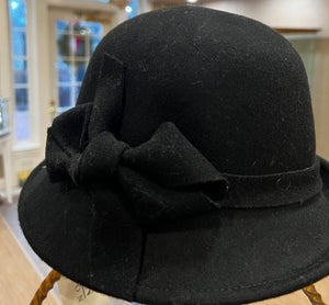Toucan Collection Black Hat with Side Bow
